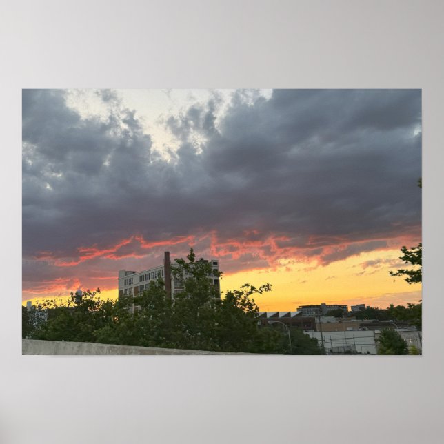 Sunset da cidade com Poster de nuvens (Frente)