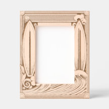 Surfer de madeira gravada