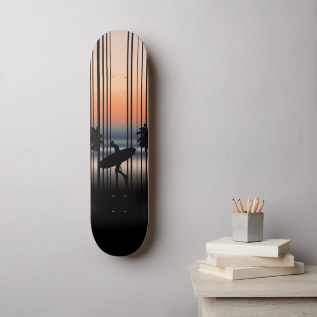 Surfer Entrando Na Praia No Skateboard Sunset (Arte de parede)