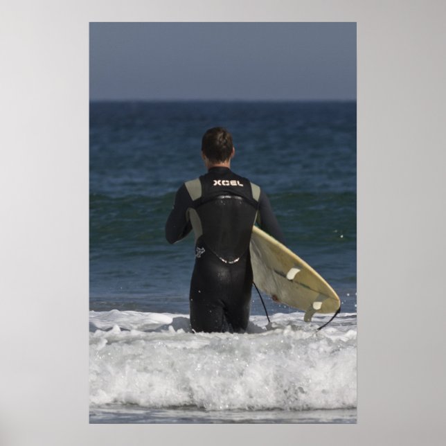 Surfer Esperando Pela impressão das Ondas de belas (Frente)