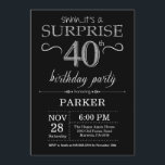 Surpresa aniversário de 40 anos de Convite Preto e<br><div class="desc">Surpreenda o aniversário de 40 anos Invitation com fundo de brilho preto e prateado. Chalkboard. Aniversário Adulto. Homens ou Mulheres no Dia Convidam. Qualquer idade. Para mais personalização,  clique no botão "Personalizar" e use nossa ferramenta de design para modificar este modelo.</div>