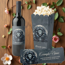 Royal elegance, a majestic gaze