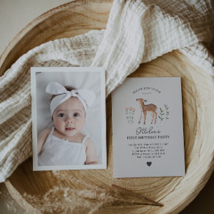 Woodland Fawn Flowers Foto Convite de Aniversário