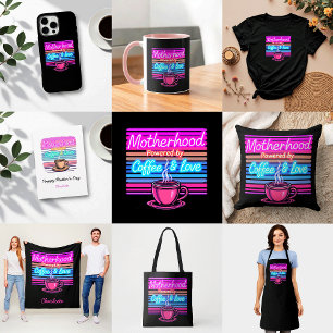 Camiseta Alimentado por café e amor   Bonita e Engraçada Mã