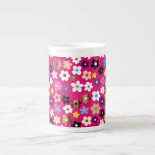 Caneca De Porcelana Pequeno padrão floral menta e roxo
