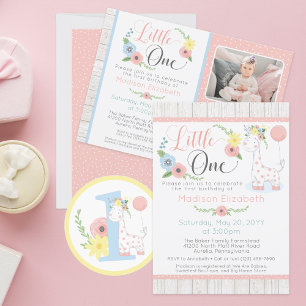 Adesivo Redondo Baby Giraffe Floral Número Um Festa de primeiro an