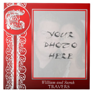 T Monograma "White Lace on Red" com Foto - Azulejo