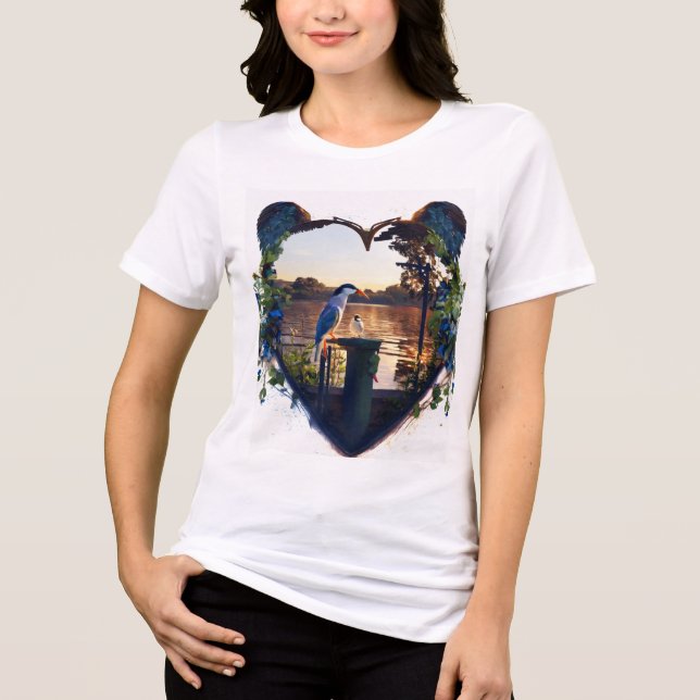 T-Shirt com impressão de forma cardíaca de três pá (Frente)