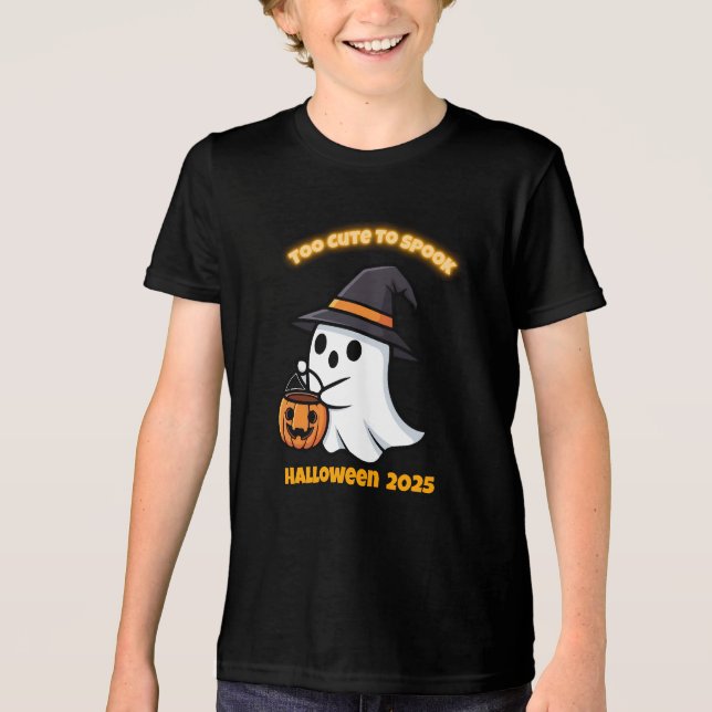 T-Shirt Cute Spook | Minimalist Kawaii Ghost Hallo (Frente)
