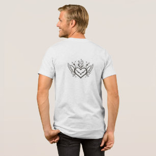 T-shirt de Design de coração inspirada na tatuagem