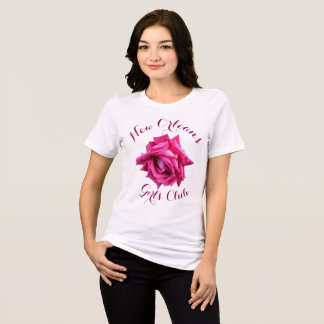 T-shirt floral de rosa cor-de-rosa-quente bonito p