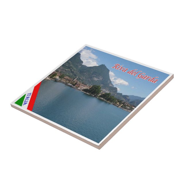 TAA023 RIVA DEL GARDA, Lake View, Itália, (Lateral)