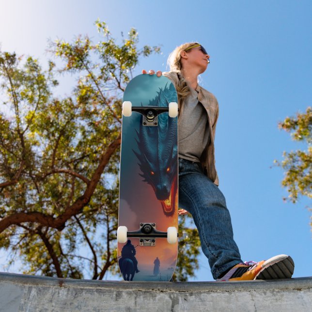 Tabla de Skate Monstruo Mítico Atacando Guerreros (Ao ar livre 1)