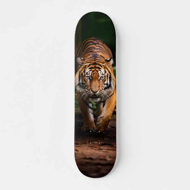 Tabla de Skate Tigre en el Bosque oscuro (Frente)
