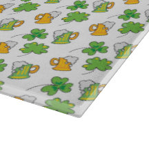 Rua. Vidro do dia de Patrick cortando Conselho