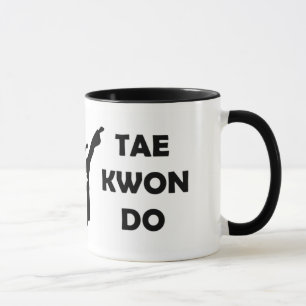 Tae Kwon faz a caneca da campainha