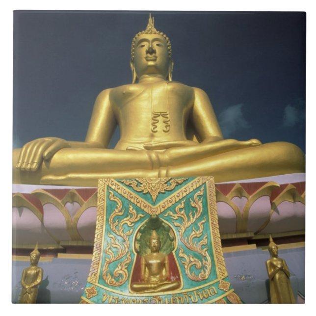 Tailândia, Ilha de Koh Samui. Grande Buda. (Frente)