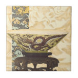 Tapeçaria Asiática com Design de Bowl e Dragão<br><div class="desc">Uma criação da Vision Studios,  esta pintura decorativa ao estilo tapeçaria asiática apresenta uma bela tigela com um design de dragão de excelente. A tigela é colocada contra um fundo creme com impressão floral. Dê isto como presente,  ou compre-o para si mesmo!</div>