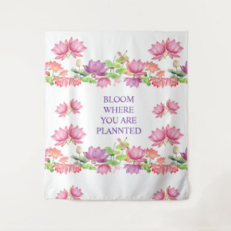 Tapeçaria Floral de Lótus em Aquarela Rosa Elegant