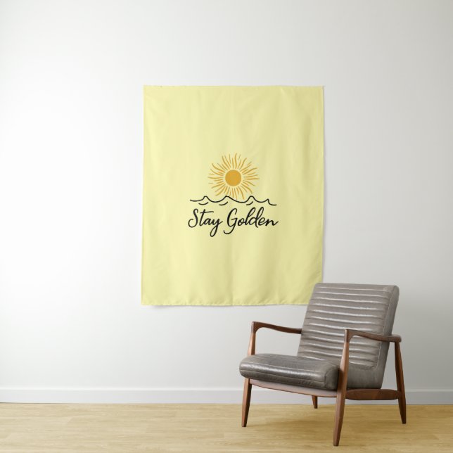 Tapeçaria Stay Golden – Um Toque de Calor (In Situ)