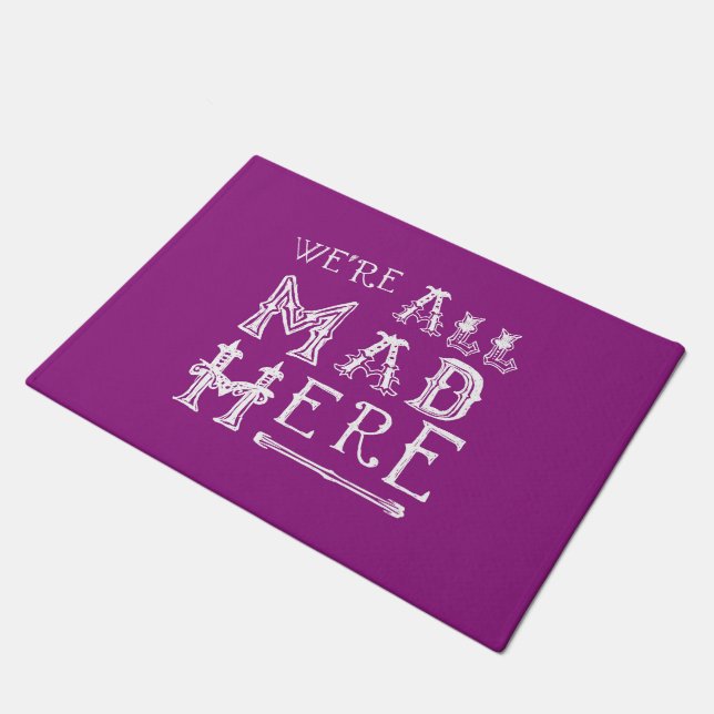 Tapete Alice In Wonderland Door Mat - Alice Cote Louco (Inclinado)