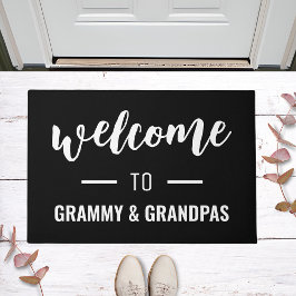 Tapete Bem-Vindo Ao Grammy & Grandpas Personalizado Preto
