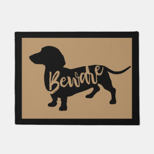 Tapete Beware a silhueta preta de Doxie do Wiener do