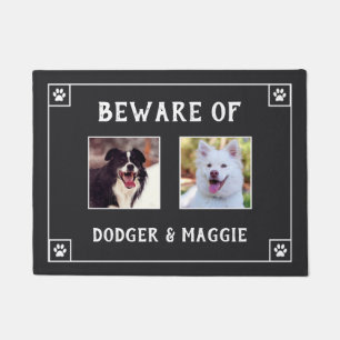 Tapete Beware dos nomes do cão - duas fotos