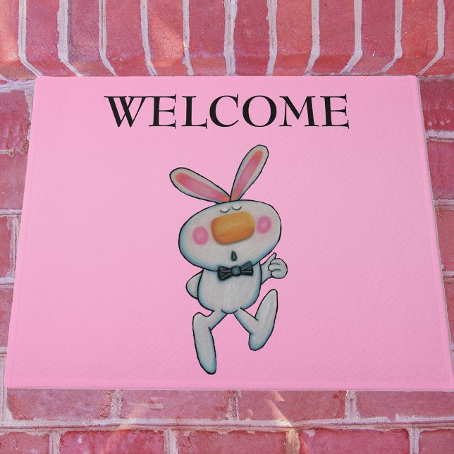 Tapete Brancos Brancos De Cartoon Brancos Para Cima Sinal (Cartoon white bunny rabbit pink ears cheeks orange nose thumbs up sign on pink outdoor welcome mat.)