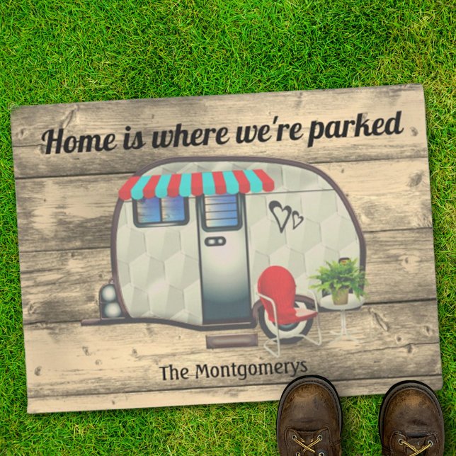 Tapete Cadeira Vermelha Da Cadeira Vermelha Da Madeira Ru (Criador carregado)