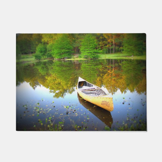 Tapete Canoa em lago Door Mat (Frente)