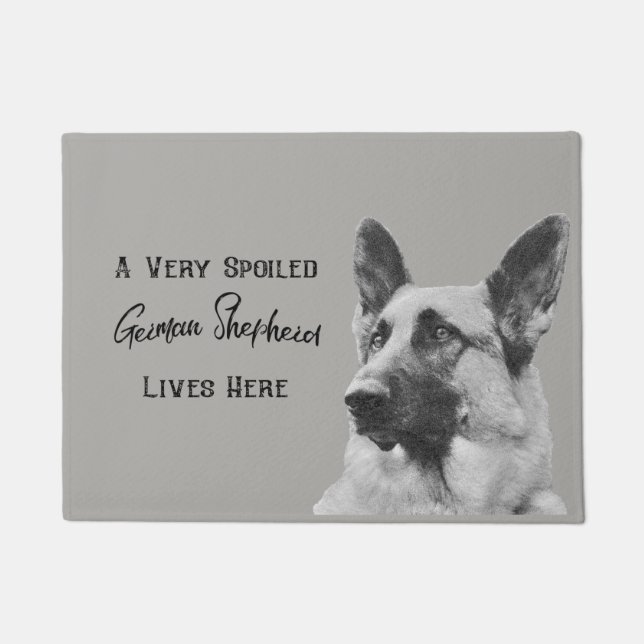 Tapete Cão de german shepherd muito estragado (Frente)