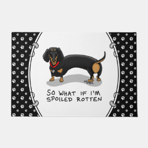 Tapete Cão giro roxo mimado Dachshund (preto e bronzeado