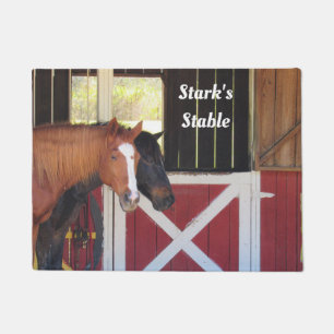 Tapete Cavalos Personalizados à Porta Estável