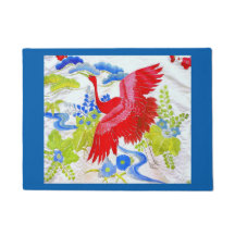 Cisne Majestoso em Nuvens Espalha-se