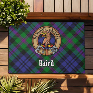 Tapete Clan Baird Crest sobre Tartan