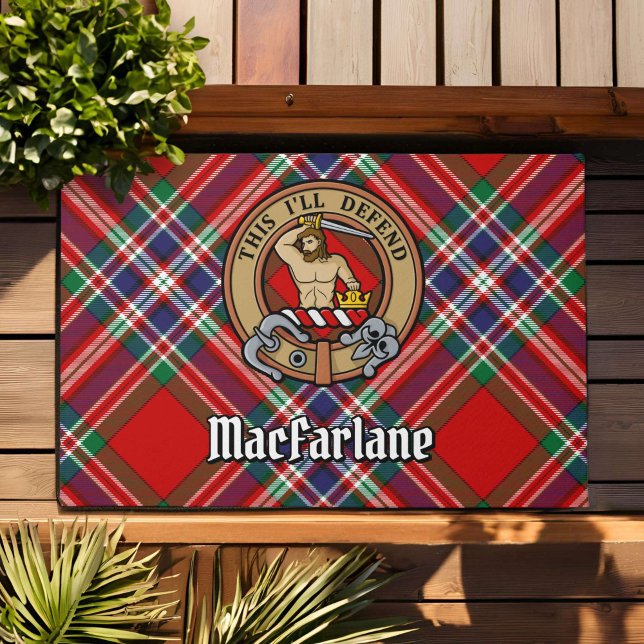 Tapete Clan MacFarlane Crest sobre Tartan (Criador carregado)