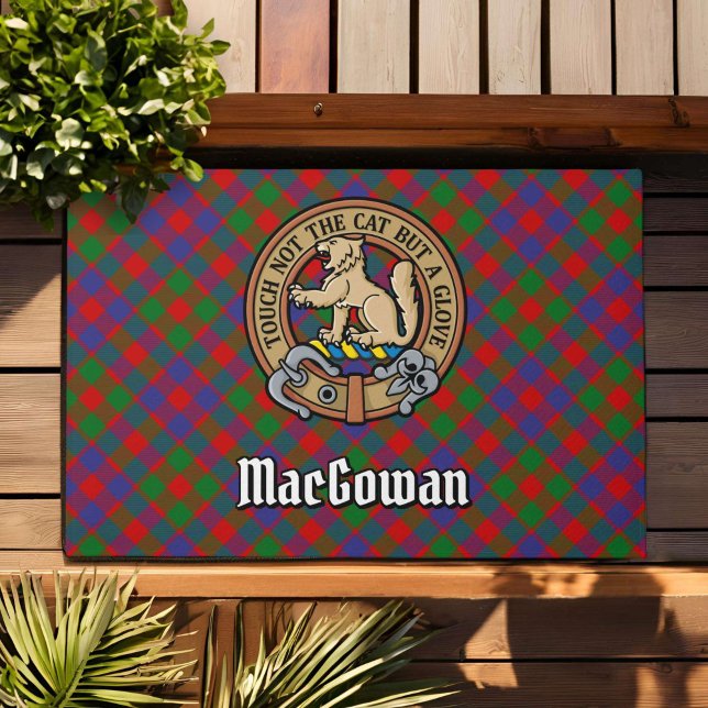 Tapete Clan MacGowan Crest sobre Tartan (Criador carregado)