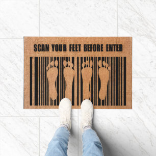 Tapete Código de Barras de Pés Engraçado no Toe Quirky