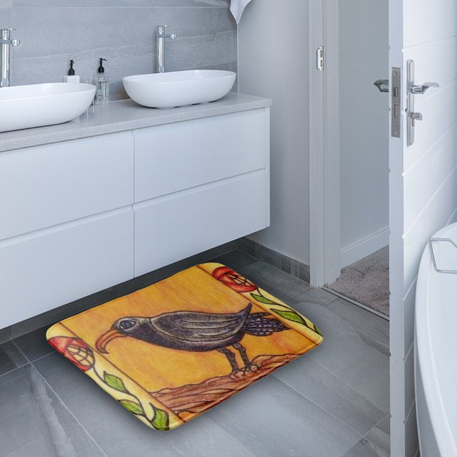 Tapete De Banheiro Arte Preta em Deco Rosas Arte Folclórica (Black crow on branch with red flowers on stem on golden yellow bath rug.)