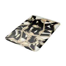 Tapete De Banheiro Beige destruído e restos pretos ou fita em branco