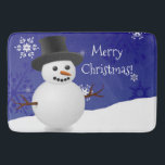 Tapete De Banheiro Blue Snowman Winter Scense Christmas Bath Mat<br><div class="desc">Adicione um toque de feriado ao seu banho com este malvado Blue Snowman Winter Scene Christmas Bath Mat. Bath mat design apresenta um feliz boneco de neve em uma cena de neve contra um fundo azul real adornado com flocos de neve de cor correspondente. Itens adicionais de presentes e feriados...</div>