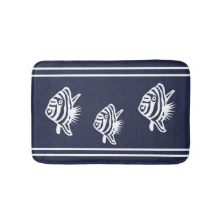 Tapete De Banheiro Branco náutico na costa de peixes-rábano Marinhos