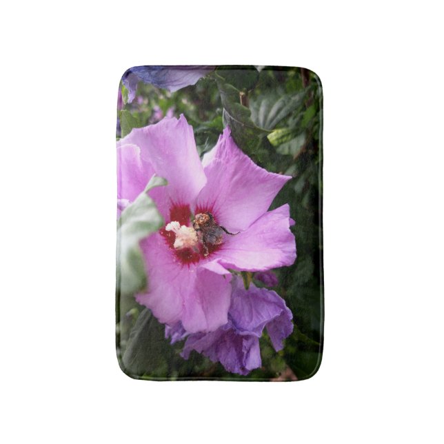 Tapete De Banheiro Bumblebee na Flor de Hibiscus (Frente Vertical)