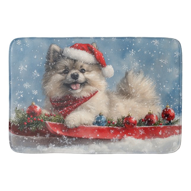 Tapete De Banheiro Cachorro Keeshond em Sledge Deixe-o nevar no Natal (Frente)