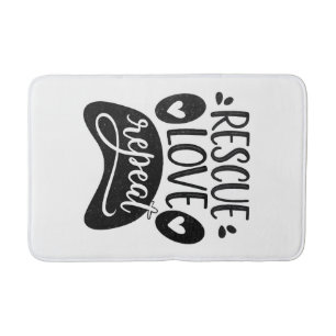 Tapete De Banheiro Camiseta de Pata de Cachorro Rescue Love Repeat