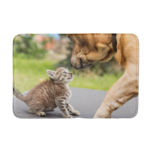 Tapete De Banheiro Cão & gato das imagens de Getty no amor