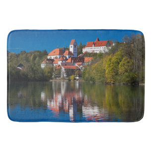 Tapete De Banheiro Castelo e Abadia de São Mang junto ao Rio