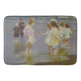 Tapete De Banheiro Children Wading on the Beach (por E.H. Potthast)