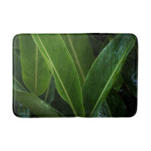 Chuva tropical em folhas verdes, inspirado na natu